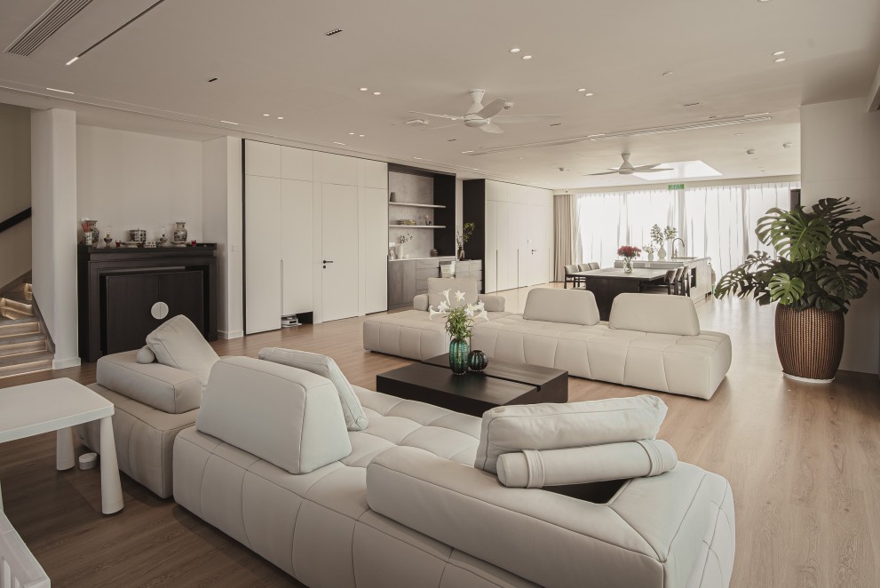 The Twin Penthouse | 1601