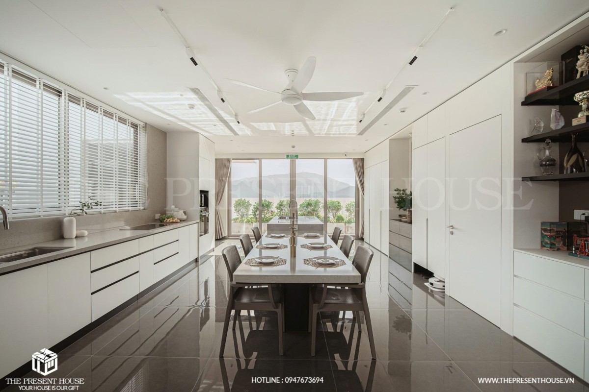 The Twin Penthouse | 1602